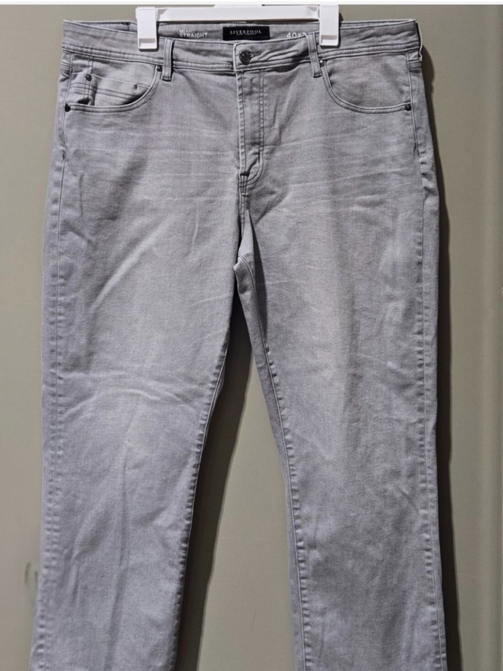 Liverpool Men's Light Gray Relaxed Fit Straight Leg Denim Jeans - Size 40 x 30